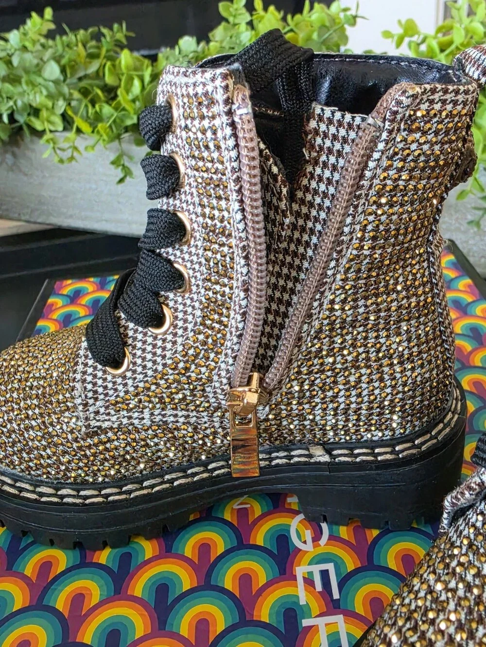 Kurt Geiger Toddler Mini Burlington Metallic Sparkle Boots Black Gold Sz 5T NWOB